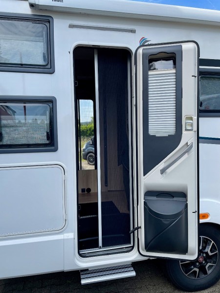Itineo Itineo SB 700 Motorhome - Bad Zurzach, Switzerland