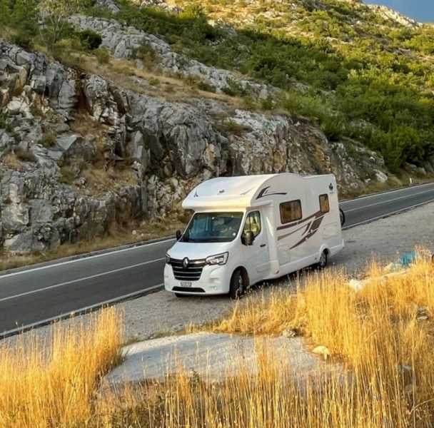 Ahorn Camp TE 660 Camping-car - Knutwil, Suisse