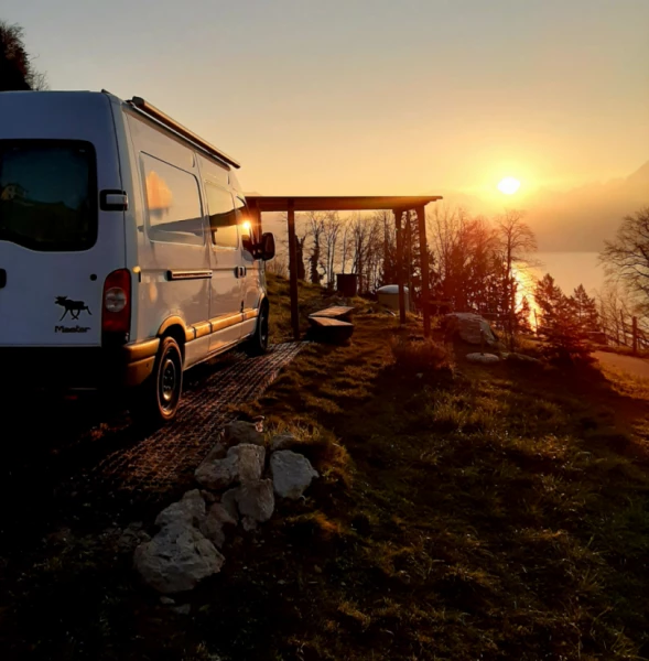 Renault Master Campingbus - Nassen, Schweiz