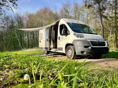 Rent Citron Citroen Jumper Campervan in Zrich from EUR 102 / night   MyCamper