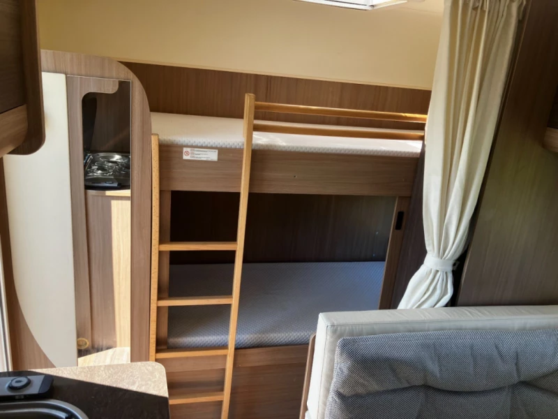 Bürstner Premio 485 TK Hochbett B Führerschein Wohnwagen - Emmenbrücke, Schweiz