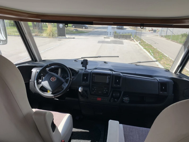 LMC Explorer Sport Line Wohnmobil - Brügg, Schweiz