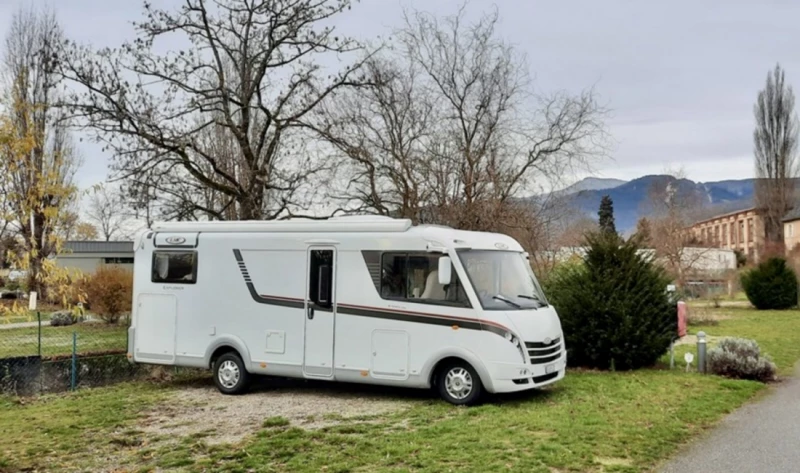 LMC Explorer Sport Line Wohnmobil - Brügg, Schweiz