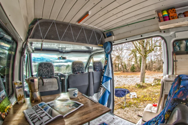 Mercedes Sprinter 312D Campingbus - Ettingen, Schweiz