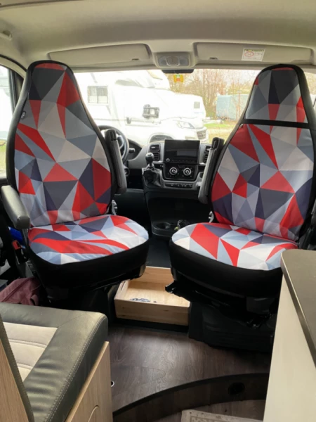 Sunlight Cliff 540 RT Adventure Edition Campingbus - Lyssach, Schweiz