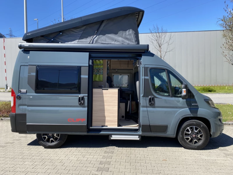 Sunlight Cliff 540 RT Adventure Edition Campingbus - Lyssach, Schweiz