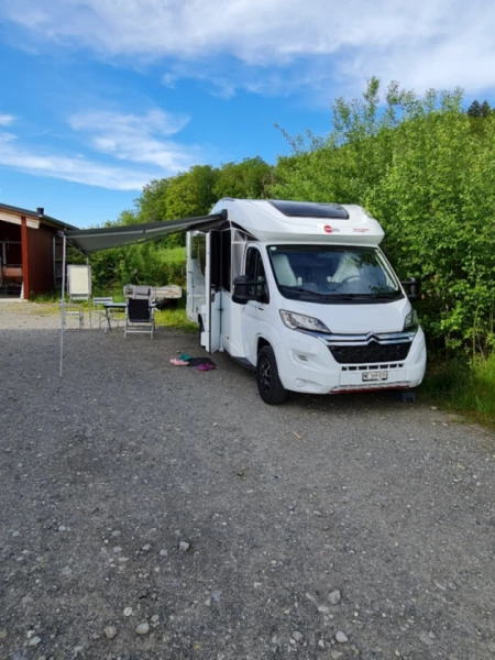 Bürstner IXEO TIME IT 726 G PROFILÉ LIT PAVILLON Wohnmobil - Montmollin, Schweiz