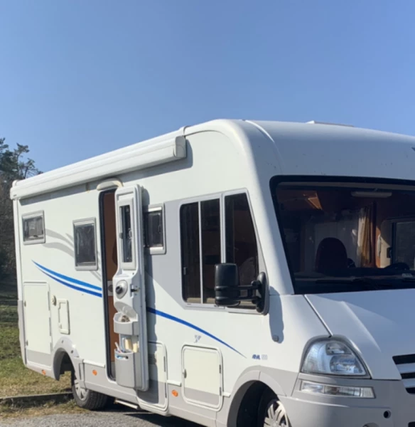 Autostar Aryal 888 intégral Wohnmobil - Pfäffikon, Schweiz