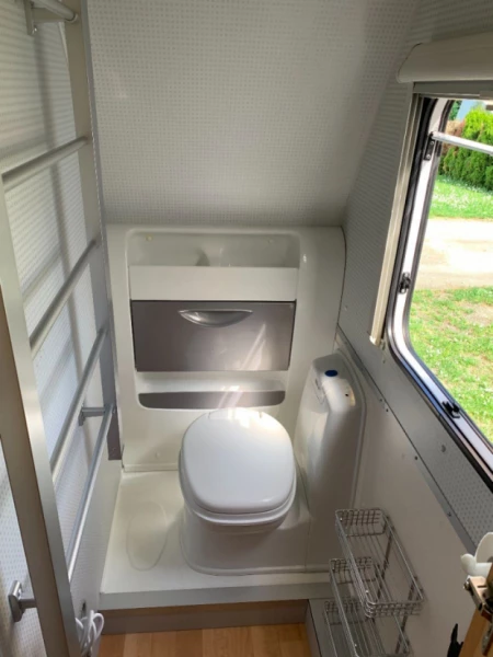 Knaus 500 FDK Südwind Wohnwagen - Moosseedorf, Schweiz