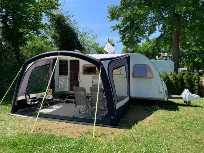 Knaus 500 FDK Südwind Wohnwagen - Moosseedorf, Schweiz