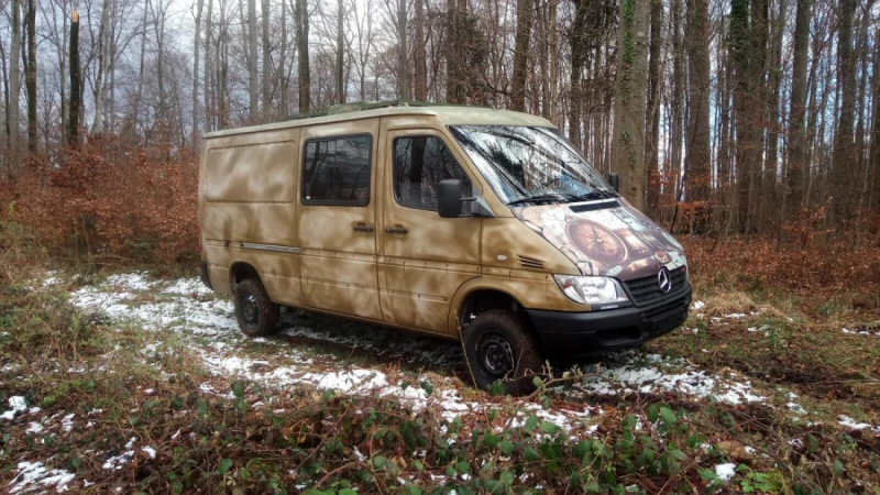 Mercedes Sprinter 313 CDI 4x4 Campingbus - Ettingen, Schweiz