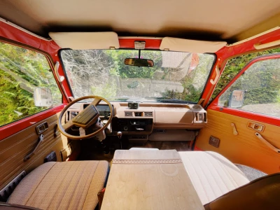 Mazda E2000 Van - Olten, Suisse