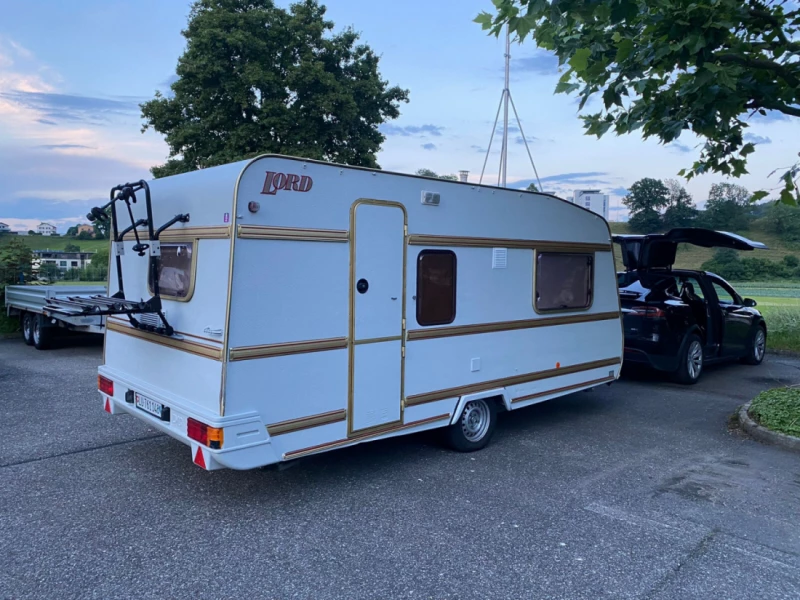 LMC 490 P Wohnwagen - Luzern, Schweiz
