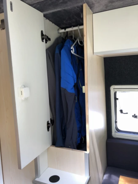 VW Crafter L3H2 Campingbus - Neuchâtel, Schweiz