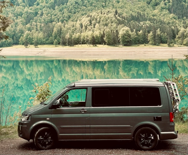 VW California T5 Campervan - Zürich, Switzerland