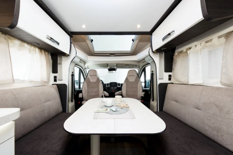 Benimar Mileo 268 Wohnmobil - Frutigen, Schweiz