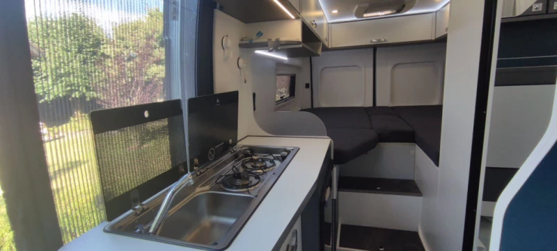 Pilote Pilot Bantam Van V600 J Premium Bobil - Sugnens, Sveits