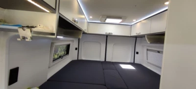 Pilote Pilot Bantam Van V600 J Premium Campingbus - Sugnens, Schweiz