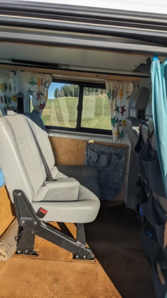 VW VW T5 Campingbus - Bigenthal, Schweiz