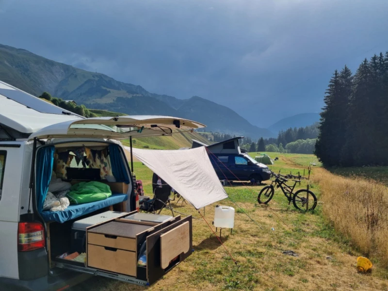VW VW T5 Campingbus - Bigenthal, Schweiz