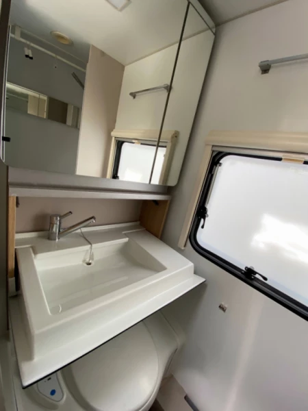 Adria Adora 573 PT Wohnwagen - Täuffelen, Schweiz