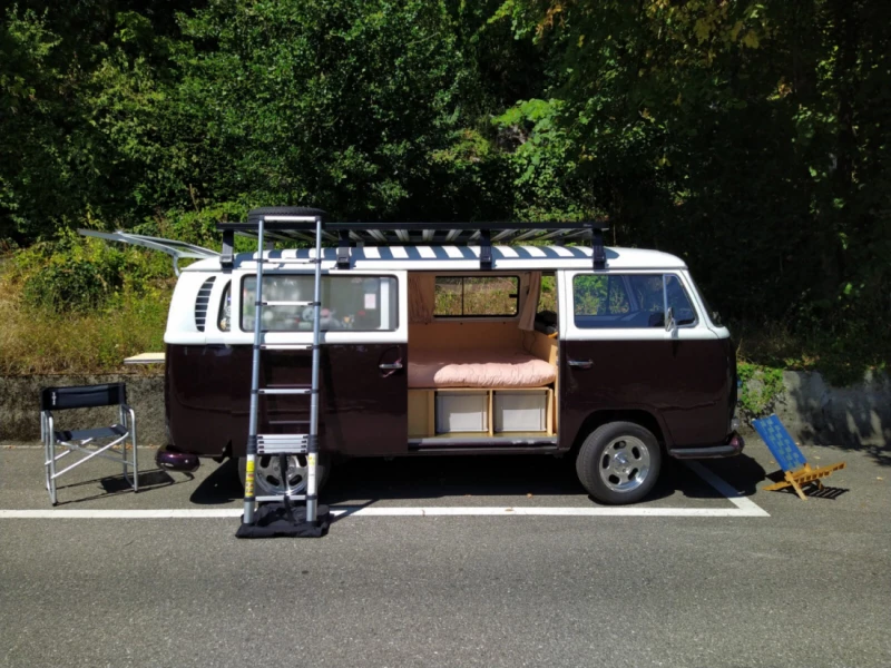 VW Typ 2_T2a Campingbus - Würenlingen, Schweiz