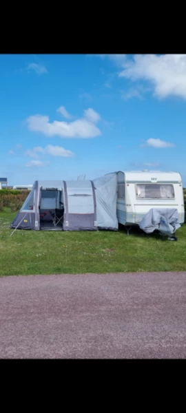 TEC TB 5 Caravane - Amsoldingen, Suisse