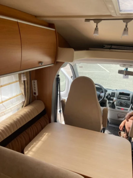 Bürstner Fiat Ducato Bürstner t660 Nexxo Wohnmobil - Bern, Schweiz