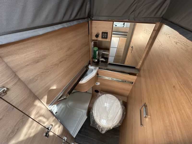 Knaus Tourer CUV CUVISION 500 MQ Motorhome - Ebikon, Switzerland