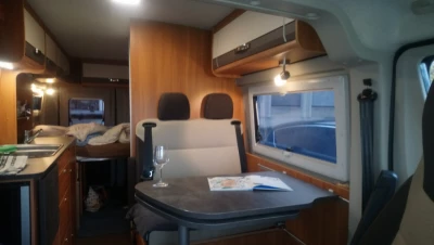 Pössl Summit 600 Plus Camping-car - Saint Blaise, Suisse
