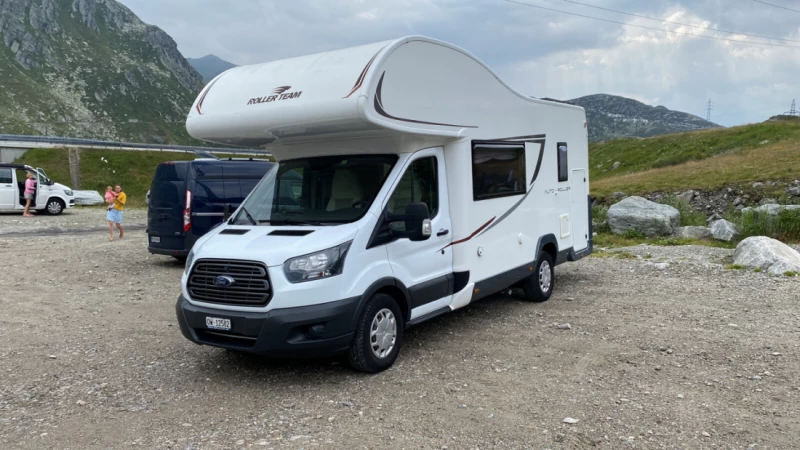 Roller Team Ford Auto Roller Kronos Wohnmobil - Sarnen, Schweiz