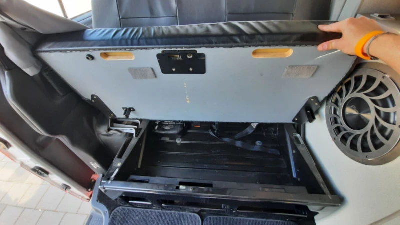 VW T4 Camper (Umgebaut) Campingbus - Gachnang, Schweiz