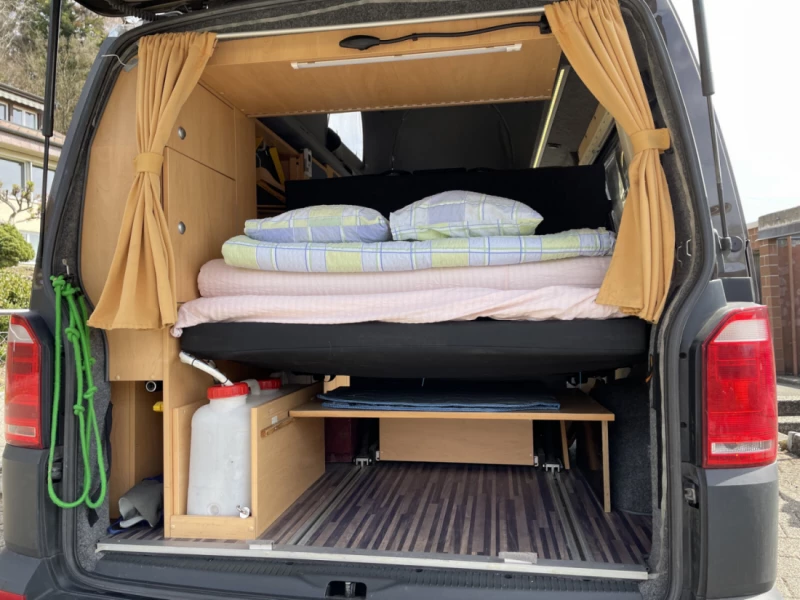 VW T6 Ausbau Reimo Comfort Campingbus - Hinwil, Schweiz