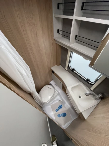 Dethleffs Aero Up 530 ER Caravane - Ebikon, Suisse