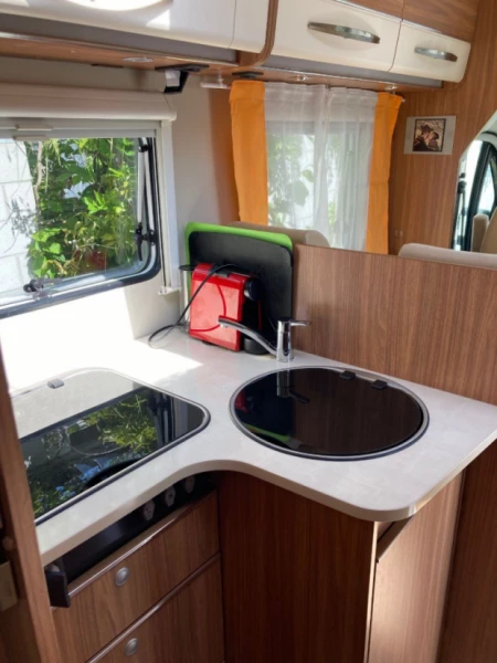 Carado T 449 Wohnmobil - Wetzikon, Schweiz