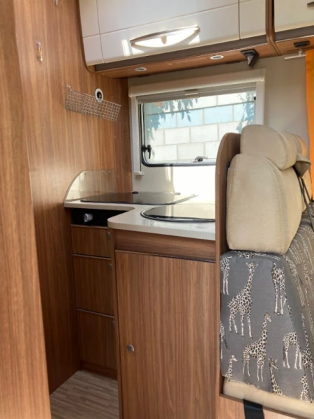 Carado T 449 Wohnmobil - Wetzikon, Schweiz