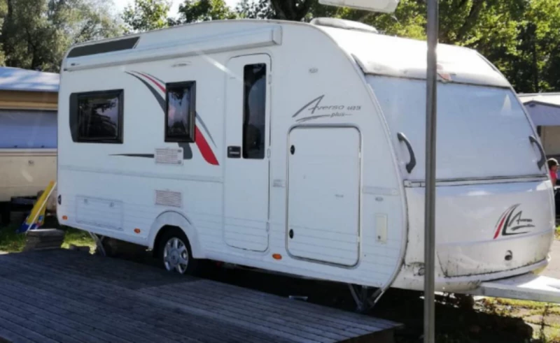 Bürstner averso plus 440 tk Wohnwagen - Nassen, Schweiz