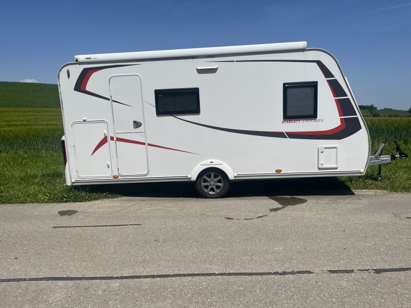 Sterckeman Starlett Comfort 476 PE Kid's Matkailuvaunu - Götighofen, Sveitsi