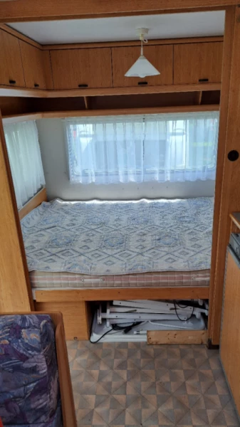 Knaus Südwind Wohnwagen - Hellbühl, Schweiz