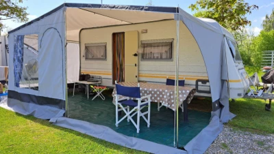 Knaus Südwind Caravane - Hellbühl, Suisse