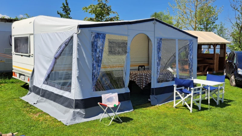 Knaus Südwind Wohnwagen - Hellbühl, Schweiz