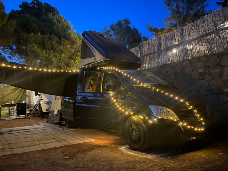 Mercedes Viano Van - Zürich, Suisse