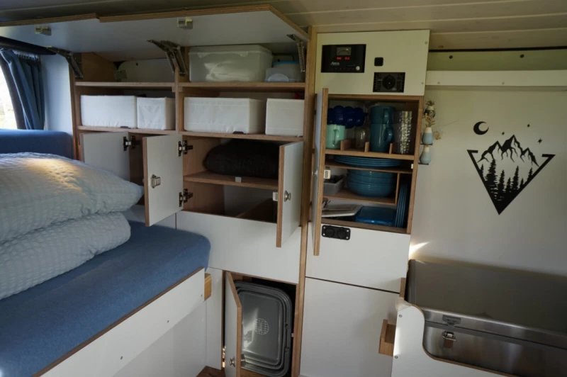 VW Transporter Campingbus - Engelburg, Schweiz