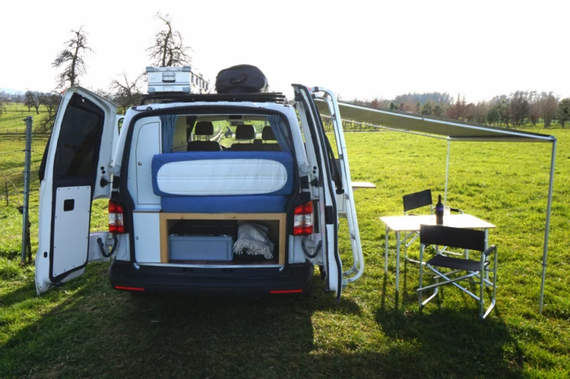 VW Transporter Campingbus - Engelburg, Schweiz