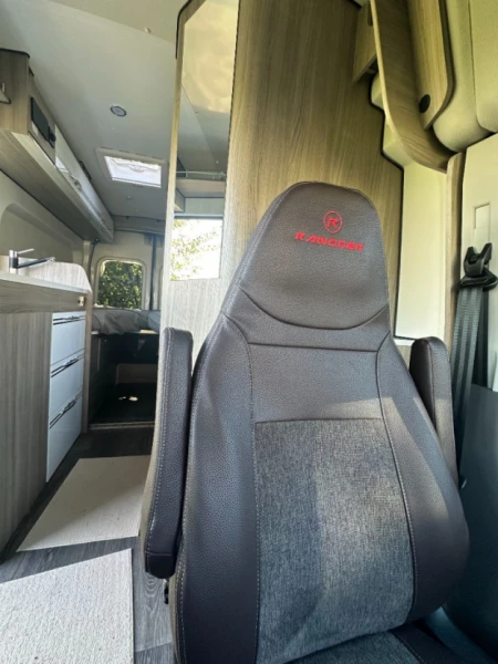 Ford Randger R570 4x4 mit AHK Wohnmobil - Auw, Schweiz
