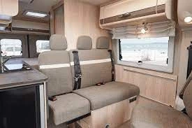 Pössl summit plus 600 Camping-car - Riehen, Suisse