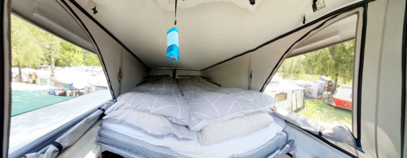 Pössl summit plus 600 Camping-car - Riehen, Suisse