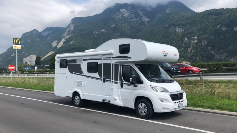 Carado A464 Wohnmobil - Belmont-Broye, Schweiz