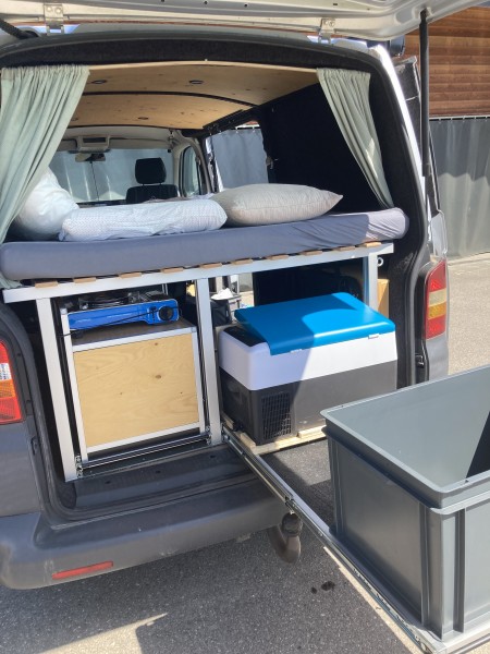VW T5 Bybobil - Thunstetten, Sveits