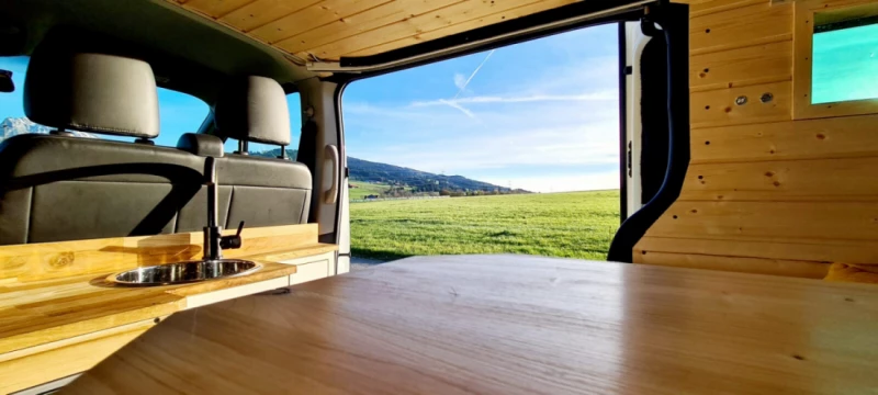 Opel Vivaro Campingbus - Villars-sur-Glâne, Schweiz